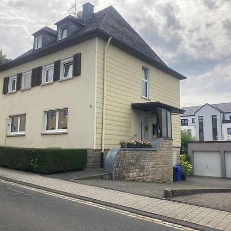 Ferienwohnung Kama Bitburg Ngoại thất bức ảnh
