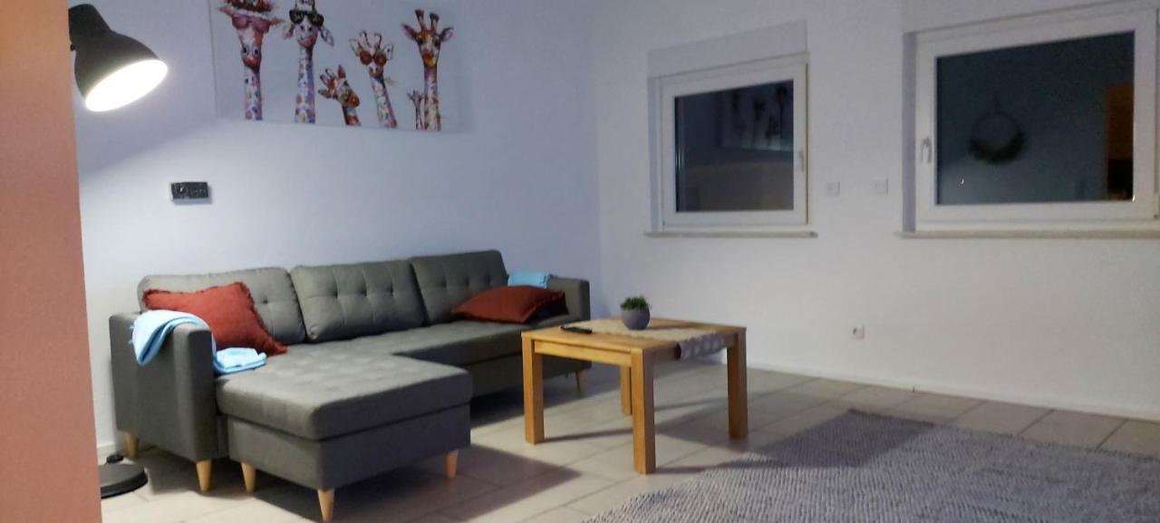 Ferienwohnung Kama Bitburg Ngoại thất bức ảnh